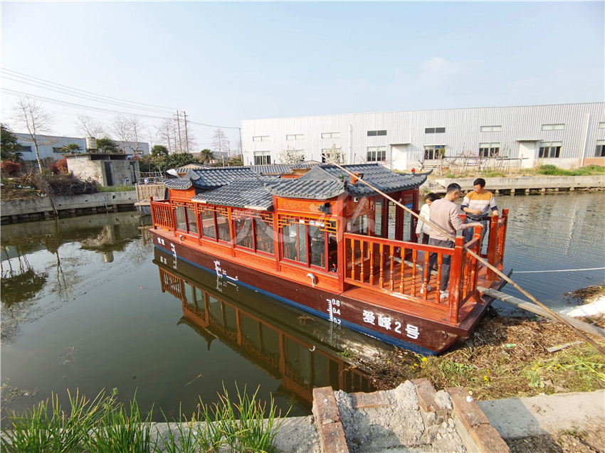 12米畫(huà)舫（武漢）